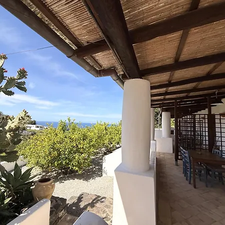 Holiday home Corallo Malfa (Salina)